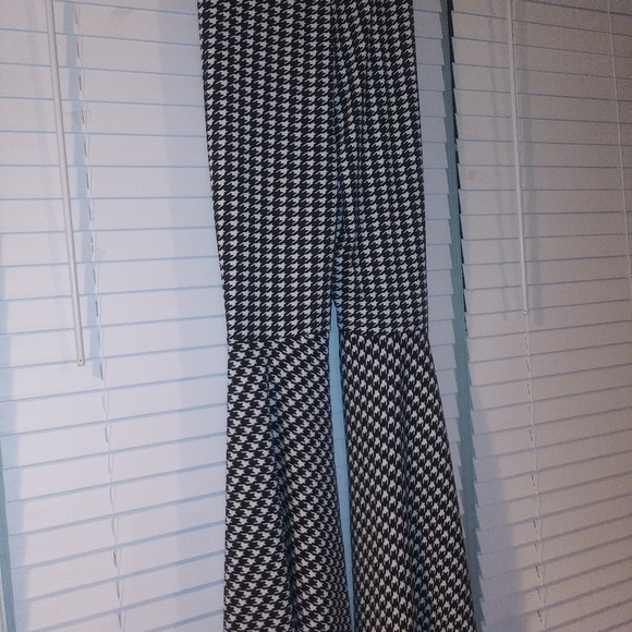 Pants - Picture 2 of 3